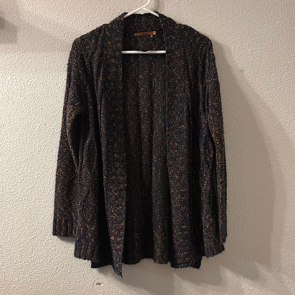 Belldini speckled cardigan size medium